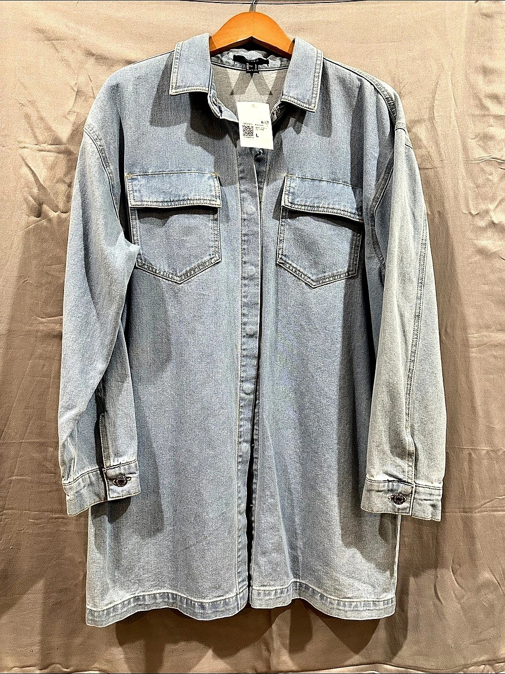 Forever 21 Denim Overshirt in Blue Size Large NWT